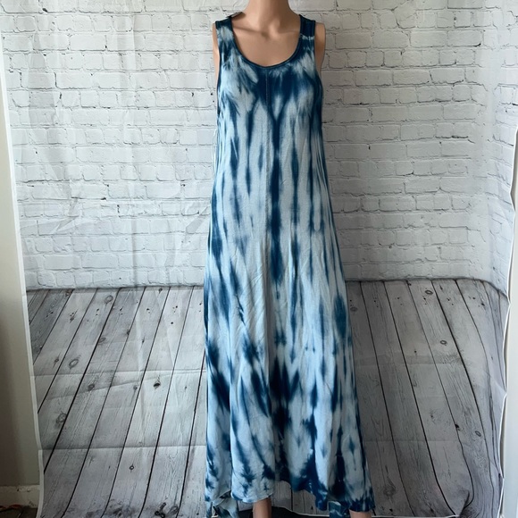 Premise Dresses & Skirts - BRAND NWT Premise Dresses Dark Blue Tie Dye dress size M